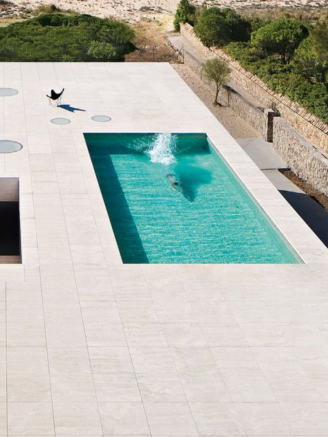 Pool Decking Concrete, Concrete Pool Deck, Pool Paving, Pool Plaster, Pool Pavers, Concrete Deck, Outdoor Pool Area, Swimming Pool Architecture, Deck Colors