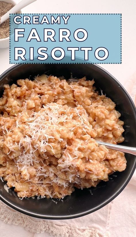 Learn how to make risotto using farro instead for an easy dinner idea! And it's practically a no stir risotto recipe. Super simple side dish recipe great for Easter and holidays. A classic Italian recipe. Easy Entertaining Food, Farro Risotto, Vegetarian Main Dish, How To Make Risotto, Side Dishes For Chicken, Arborio Rice, Vegetarian Main Dishes, Creamy Parmesan, Side Dish Recipes Easy