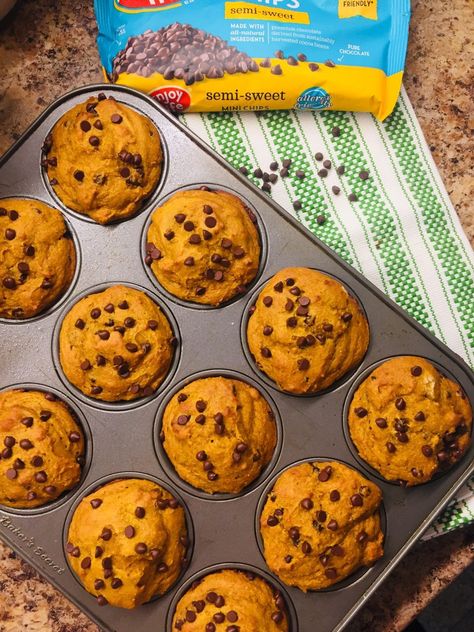 Pumpkin Chocolate Chip Protein Muffins, Pumpkin Kodiak Muffins, Kodiak Pumpkin Muffins, Protein Breakfast Muffins, Kodiak Recipes, Shareable Desserts, Protein Brownies Recipe, Pumpkin Protein Muffins, Pumpkin Protein