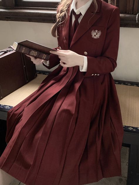 A set in which the ribbon on the chest shines in a red-colored style. The high-class jumper skirt and jacket are reminiscent of the daughter of a count who attends a prestigious school. The red-dyed ribbon creates a lovely atmosphere, and you will fall in love with its appearance.     <item>     Jumper skirt: Skirt length 60cm (S size, M size, L size, XL size)   Jumper skirt: Skirt length 65cm (S size, M size, L size, XL size)   Jumper skirt: Skirt length 70cm (S size, M size, L size, XL size Long Pleated Dress, Plus Size Beach Wear, Tea Japanese, Red Uniform, Clothes Anime, High School Uniform, Uniform Style, Number 100, School Uniform Fashion