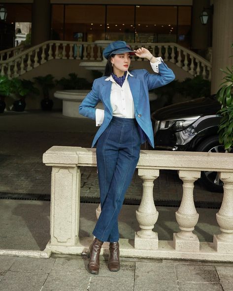 Tie Outfits Women, Ascot Outfits, Ascot Ties, Blue Inspiration, Casual Jackets, Newsboy Cap, Blue Outfit, Western Shirts, Denim Outfit