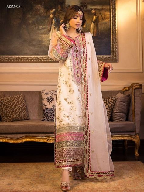 Asim Jofa Dresses 2023, Asim Jofa Dresses, Dyed Pants, Upscale Fashion, Asim Jofa, Embroidered Neckline, Fabulous Dresses, Gold Sequins, Pants Design