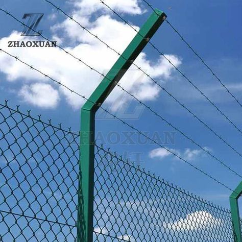 Barbed Wire High quality low carbon steel wire, (galvanized, plastic coated, plastic sprayed)PVC coated wire, with the colors of dark green, green and blue, etc. Twist and weaving, firm and beautiful. #fence #wiremesh #garden #guard #security #wirefence Palisade Fence, Panel Fence, Welded Wire Fence, Mesh Fence, Wire Mesh Fence, Mesh Fencing, Security Fence, Ultraviolet Radiation, Steel Fence