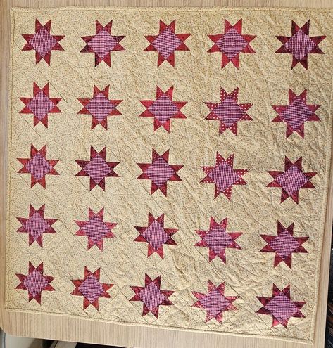 Quilts With Stars, Stars Table Topper, Checked Fabric, Stars Quilt, Fiber Art Quilts, Jacob's Ladder, Red Stars, Heirloom Quilt, Low Loft