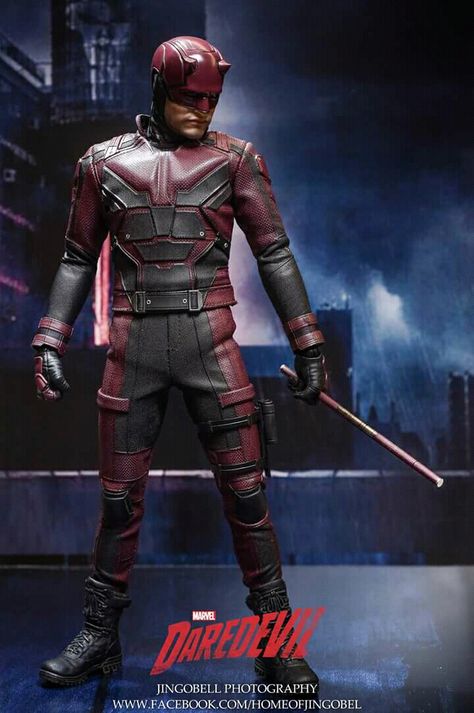 DareDevil hot toys collectible figurine Daredevil Redesign, Superhero Projects, Character Wheel, Daredevil Art, Defenders Marvel, Marvel Netflix, Matt Murdock, Marvel Daredevil, Marvel Comics Wallpaper