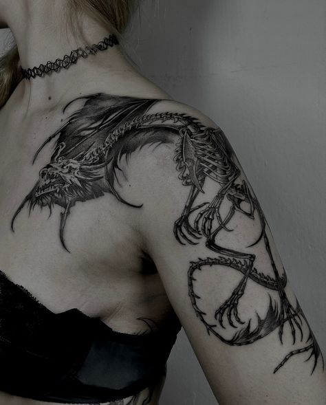 Goth Dragon Tattoo, Gothic Shoulder Tattoo, Gothic Dragon Tattoo, Gothic Tattoo Sleeve, Dragon Tattoo Shoulder, Maching Tattoos, Gothic Dragon, Back Of Shoulder Tattoo, Sick Tattoo