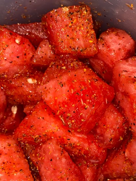 Watermelon With Tajin, Tajin Watermelon, Watermelon Tajin, Mexican Snacks, Health Snacks, Junk Food Snacks, Food Therapy, Healthy Lifestyle Food, Summer Snacks