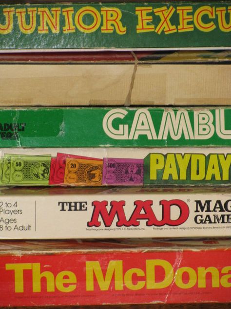 Old board games in my parents' closet Old Board Games Aesthetic, Vintage Board Games Aesthetic, Silver Halloween Decor, Old Games Aesthetic, Itsuki Koizumi, Ivy League Fashion, Board Games Aesthetic, Parents Closet, Old School Arcade Games