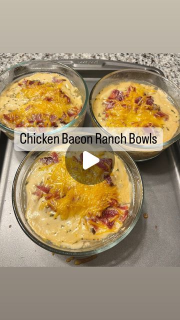 Chicken Bowl Meal Prep, Hot Sauce Chicken, Bacon Bowl, Single Serve Meals, Protein Bowls, Chicken Rice Bowls, Cheese Bake, High Protein Meal Prep, Dinner Meal Prep