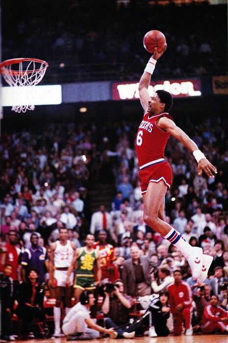 Julius Erving Basketball Tumblr, Julius Erving, Basket Nba, Dr J, Basketball Posters, Nba Legends, Sports Hero, Nba Stars, Basketball Legends