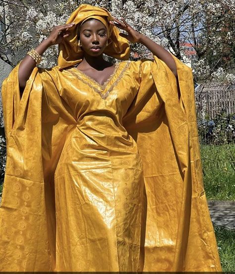 Malian Bazin Styles, Gambian Clothes, Eid Outfits African, Senegalese Clothing, Bazin Styles, Senegalese Styles, African Maxi Skirt, Best African Dresses, African Inspired Clothing