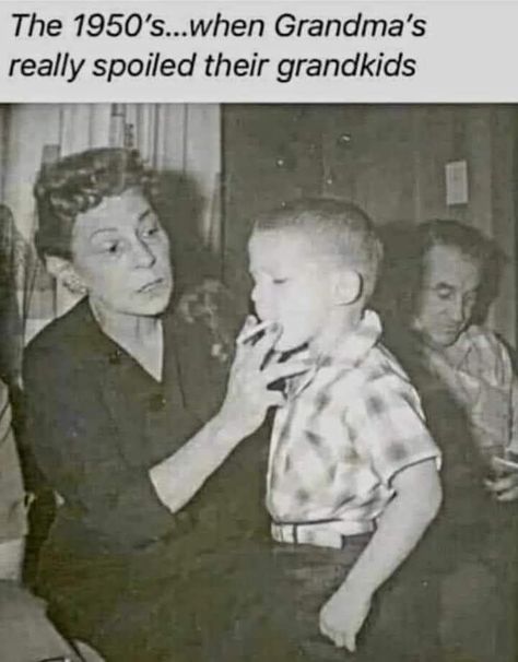 Bad Grandma, Aging Humor, Good Old Days, Funny Jokes For Adults, Funny Outfits, Old Days, Funny As Hell, Sarcastic Quotes Funny, The Good Old Days