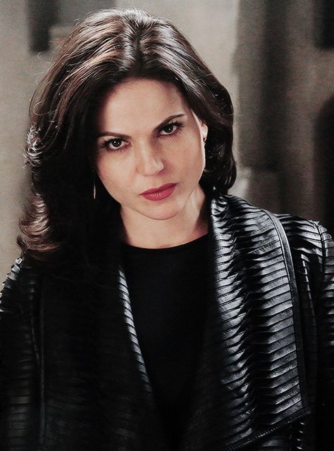 Regina Ouat, Regina Evil Queen, Regina Mills Evil Queen, Regina And Emma, Evil Queen Regina, Ouat Cast, Once Up A Time, Lana Parilla, Enter The Dragon