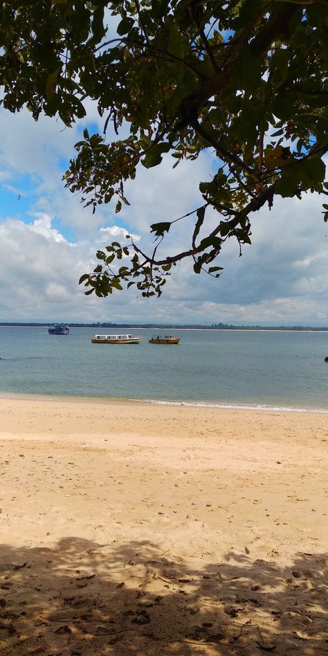 Udupi beach photography Udupi Photography, Udupi Beach, Still Life Photos, Cute Muslim Couples, Food Snapchat, Room Posters, Beach Photos, Beach Photography, Snapchat