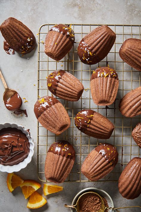 Chocolate Orange Madeleines | Olive & Mango Orange Madeleines, Madeline Cookies Recipe, Christmas Confections, بيتي فور, Madeline Cookies, Madeleine Recipe, Madeleine Cookie, Orange Chocolate Cake, Orange Liqueur