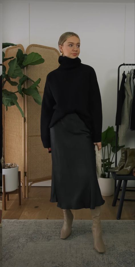 Satin Midi Skirt Outfits, Midi Skirt Boots, Skirt Winter Outfit, Midi Silk Skirt, Midi Skirt Outfit Winter, Silk Skirt Outfit, Long Satin Skirt, Black Satin Skirt, Satin Skirt Outfit