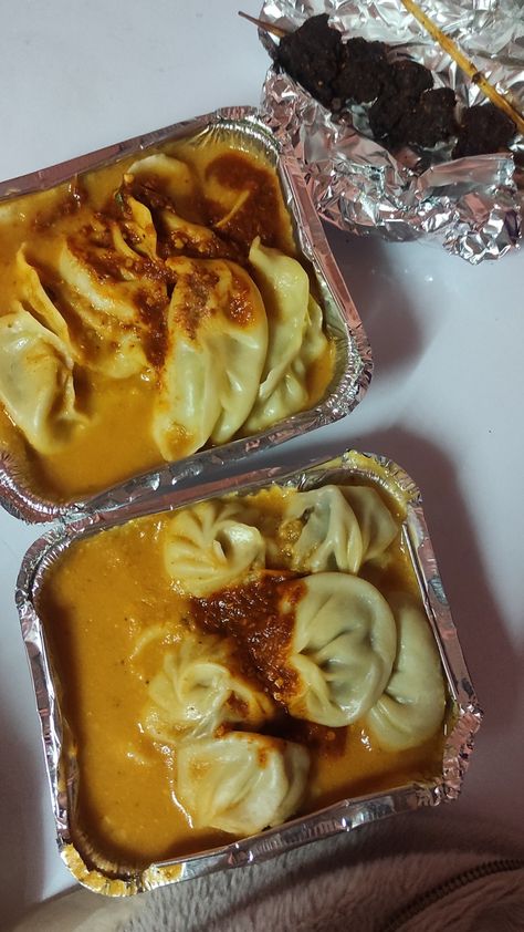 Jhol Momo, Nepali Momo, Nepali Food, Catering Ideas Food, Desi Food, Snap Food, Food Snapchat, Food Obsession, Junk Food