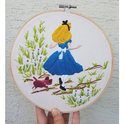 My first sale 💖 Alice moved across the ocean to the United States 🌊 I am so thankful and beyond happy that there are people who love what I… Alice In Wonderland Embroidery Patterns, Bookworm Embroidery, Cross Stiching Ideas, Alice In Wonderland Embroidery, Alice In Wonderland Crochet, Alice In Wonderland Crafts, Embroider Ideas, Embroidery Stitches Beginner, Baby Cross Stitch Patterns