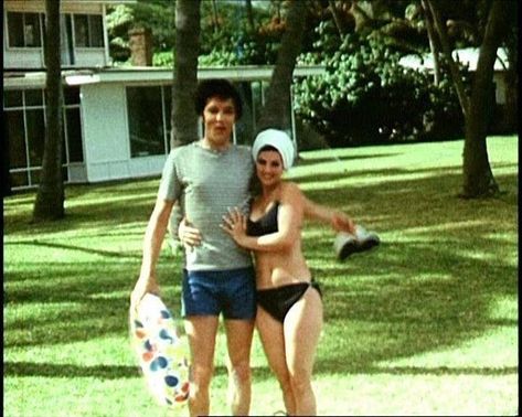 elvis aaron presley on Instagram: “Elvis and Priscilla in Hawaii in 1968. ❤️ #elvispresley #priscillapresley” Friends In Hawaii, Elvis Presley Hawaii, Vacation With Family, Elvis Presley Priscilla, Elvis And Me, Presley Family, Elvis Presley Family, Hawaii Holiday, Young Elvis