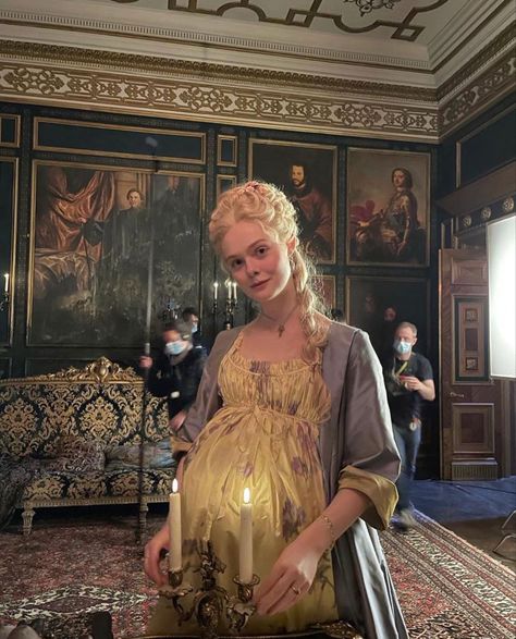 elle fanning, the great series, historical period dramas, victoria the great of Russia Elle Fanning The Great, Maternity Pin Up, Catherine The Great, Royal Outfits, Anya Taylor Joy, Elle Fanning, Period Dramas, Marie Antoinette, Historical Fashion