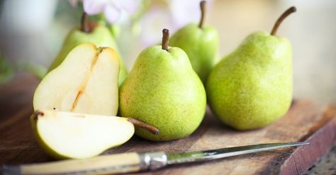 How To Ripen Pears, Pear Butter, Kinds Of Fruits, Pear Recipes, Receding Gums, Sugar Detox, Delicious Fruit, Butter Recipe, Pavlova