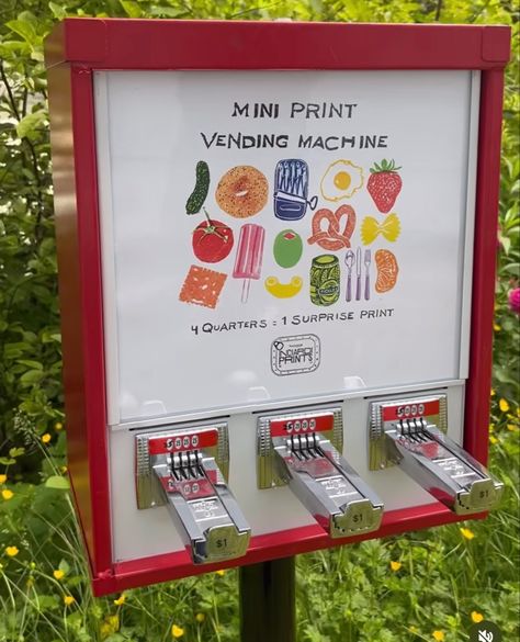 Ganni Campaign, Creative Vending Machine, Vending Machine Aesthetic, Art Vending Machine, Brand Activation Ideas, Stationery Store Design, Art Fair Display, Vending Machine Design, Activation Ideas