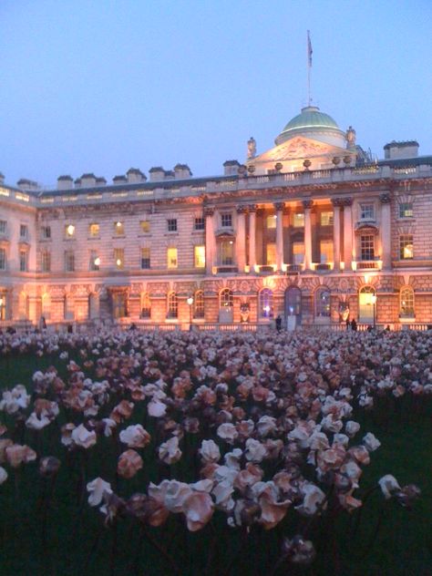 Somerset House Somerset House London, Edward Nashton, Prom Aesthetic, Somerset House, Channel Islands, Grocery Shopping, Somerset, Late Night, Day Trips