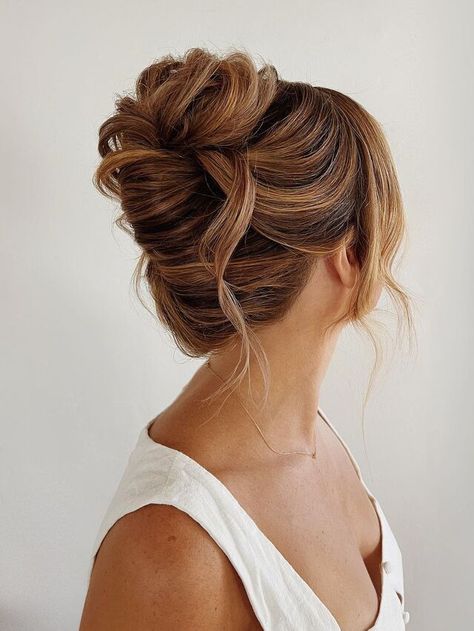 Asymmetrical Updo Wedding, Bridesmaid Hairstyles Dark Hair Updo, Maternity Updo Hairstyles, Bridal Updos For Round Faces, Wedding Updo With Fringe, Retro Updo Wedding, Hair Up Strapless Wedding Dress, Blond Hair Updos, Simple Updo For Wedding