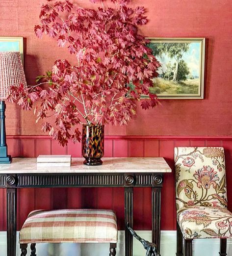 Coral Dining Room, I Love A, Love A, Entryway Tables, Entryway, Dining Room, Design Inspiration, Coral, House Design