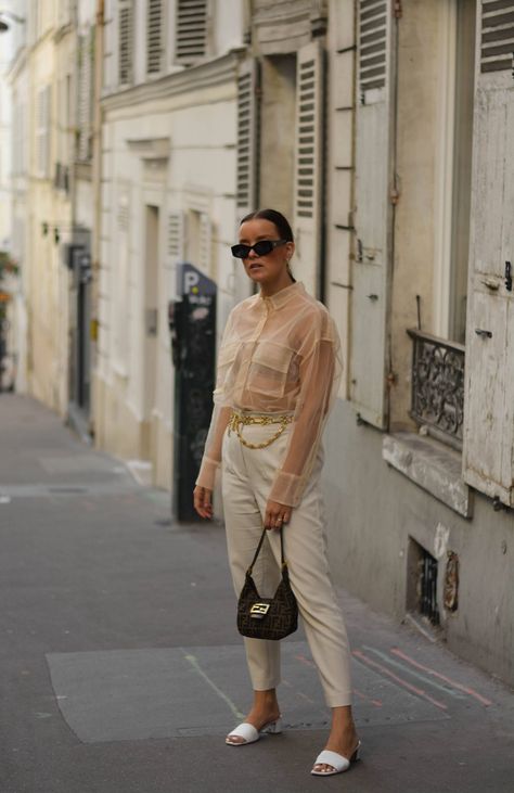 transparent tulle in Paris   #parisian #tulle #mesh #meshshirt #tulleshirt #nude #neutrals #chanel #chanelbelt #chainbelt #maxmara #minimal #minimalistic   style-appetite-trend-report-transparenz-transparency-tulle-shirt Minimal Street Style, Spring Summer Trends, Trend Report, Parisian Style, Winter Season, Spring Summer Fashion, This Year, Cool Outfits, Layering