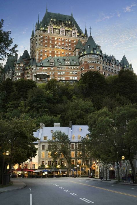 Chateau Frontenac, Old Quebec, Castle Tower, Unique Hotels, Le Chateau, Quebec City, Amazing Architecture, Puglia, World Heritage