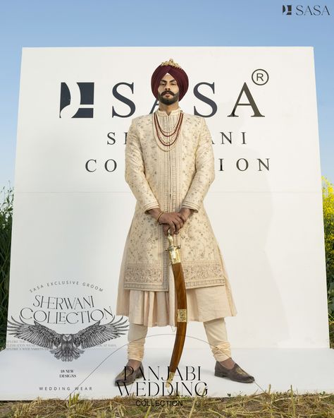 A very astonishing and decent look sherwani with matching Palla by SASA Sherwani For Men Wedding, Anand Karaj, Wedding Waistcoats, Sherwani For Men, Sikh Wedding, Indian Wedding Outfits, Wedding Outfits, Groom Dress, Men's Clothes