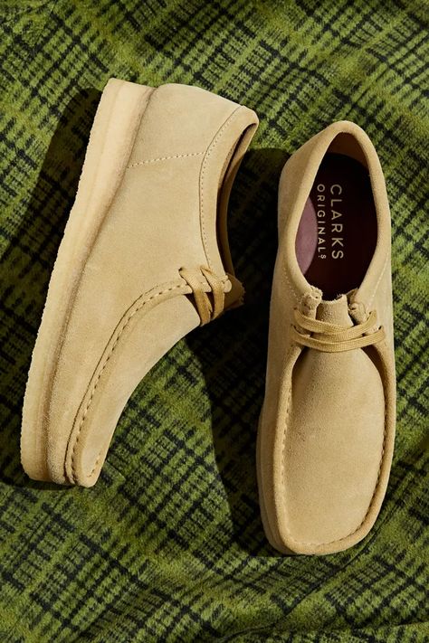 Wallabees Outfit Men, Clarks Wallabees Men, Wallabees Outfit, Wallabee Clarks, Clark Boots, Clarks Shoes Mens, Clarks Wallabee, Gents Shoes, Clarks Wallabees