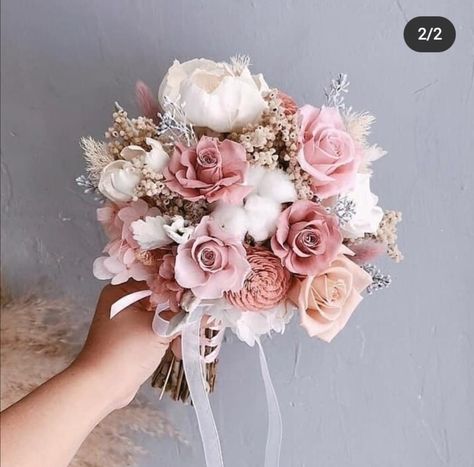 Pre Wedding Flower Bouquet, Bride Bouquet Pink, Rustic Bridal Bouquet, Dusty Rose Wedding Colors, Luxury Flower Bouquets, Bridal Bouquet Flowers, Dusty Rose Wedding, Rose Wedding Bouquet, Pink Bride