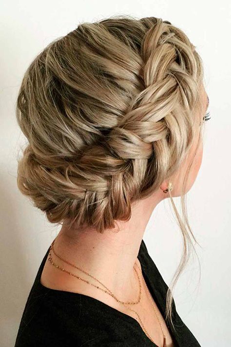 Amazing Braid Hairstyles for Christmas Party and other Holidays ★ See more: http://glaminati.com/christmas-party-braid-hairstyles/