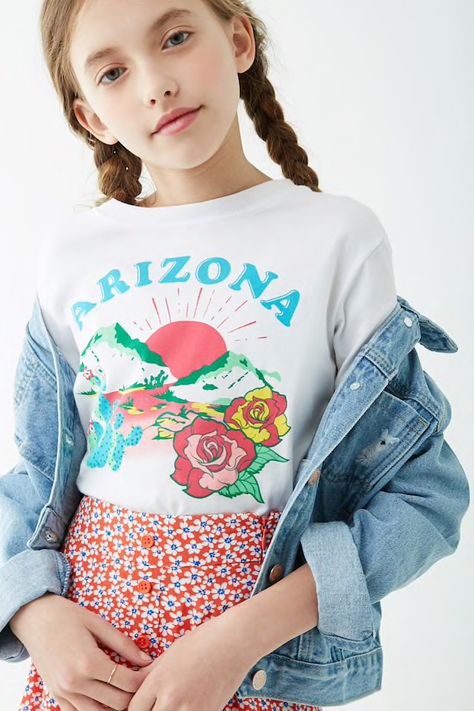 Outfits For Church Winter, Forever 21 Girls Outfits, Casual Outfits For Church, Arizona Graphic, Maisie De Krassel, Preteen Clothing, Cute Photo Ideas, Forever 21 Girls, Graphics Tees