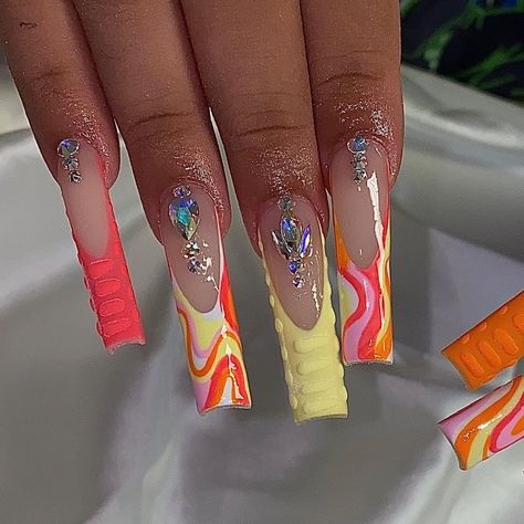 Long Colorful Acrylic Nails, Summer Xl Nails, Long Vacation Nails, Long Colorful Nails, Long Acrylic Nails Designs Ideas, Unique Acrylic Nails Creative, Hand Painted Nail Designs, Nail Designs Colorful, Long Summer Nails