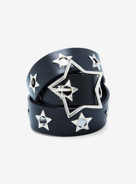 Star Buckle Grommet Belt | Hot Topic Star Studded Belt, Star Based Outfits, Star Belt Buckle, Star Aesthetic Outfit, Stars Clothing, Star Belt, Star Outfit, Grommet Belt, Belt Chain