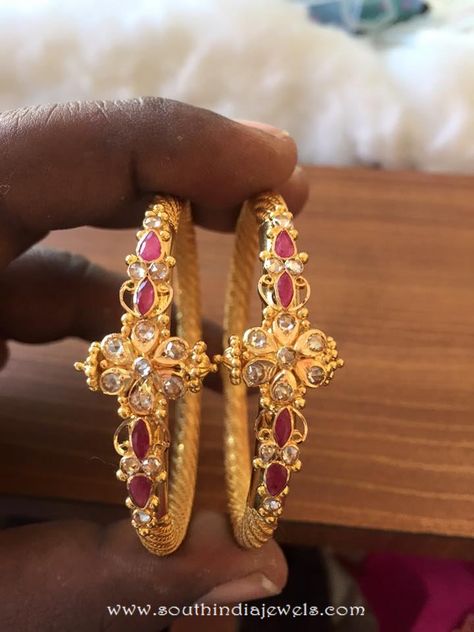 Gold Ruby Bangle From Veerabhadra Jewellery Kankanam Bangles Gold, Kankanalu Gold Designs, 22k Gold Bangles, Ruby Bangles, Gold Necklace Indian Bridal Jewelry, Gold Pendant Jewelry, Black Beaded Jewelry, Wedding Jewellery Collection, Gold Bride Jewelry