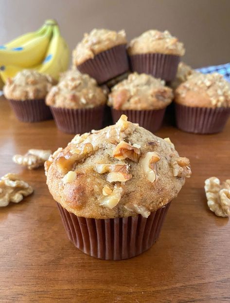 Large Bakery Style Banana Muffins - the dutch baker Bakery Style Banana Muffins, Best Banana Muffin Recipe, Apple Banana Muffins, The Best Muffins, Best Muffins, Freeze Muffins, Banana Walnut Muffins, Banana Bread Loaf, Double Chocolate Muffins