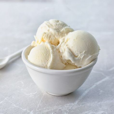 The Chick-Fil-A Ice Cream Recipe - The Frozen Delight You Can Make at Home - The Endless Appetite No Sugar Ice Cream, Vegan Frozen Dessert, Sugar Free Ice Cream, Ice Cream Place, Frozen Dessert Recipe, Ice Cream Brands, Keto Ice Cream, Clotted Cream, Make Ice Cream