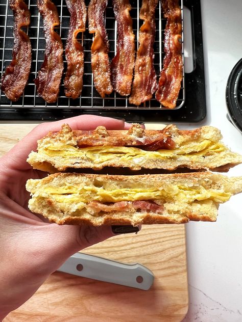 Stuffed Waffle Breakfast Sandwich - rachLmansfield Waffle Breakfast Sandwich, Savory Breakfast Ideas, Stuffed Waffles, Stuffed Waffle, Krusteaz Pancake Mix, Waffle Sandwich Breakfast, Waffles For Breakfast, Waffle Breakfast, Blueberry Crumb Cake