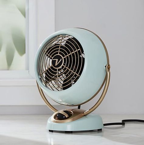 Fan Aesthetic, Smart Air Conditioner, Seafoam Green Color, Portable Air Cooler, Best Humidifier, Air Conditioning Repair, Retro Fan, Plywood Furniture, Decor Guide