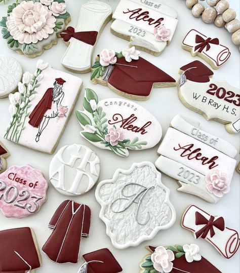 College Grad Cookies, Girly Graduation Cookies, College Signing Day Cookies, Diploma Cookies Graduation, Ou Graduation Cookies, Graduation Cookies, High School Graduation Party, Graduation Parties, Letter E