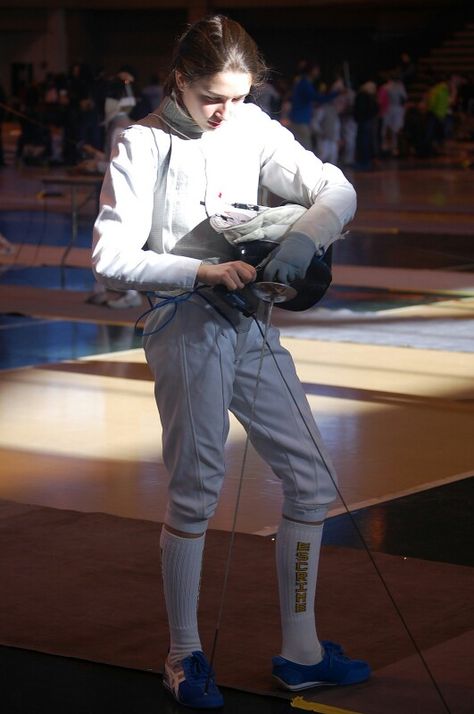 Fencing Outfit Women, Fencing Astetic, Swordsmanship Aesthetic, Fencing Sport Aesthetic, Fencing Women, Fencing Aesthetic, Foil Fencing, Women's Fencing, Fencing Gear