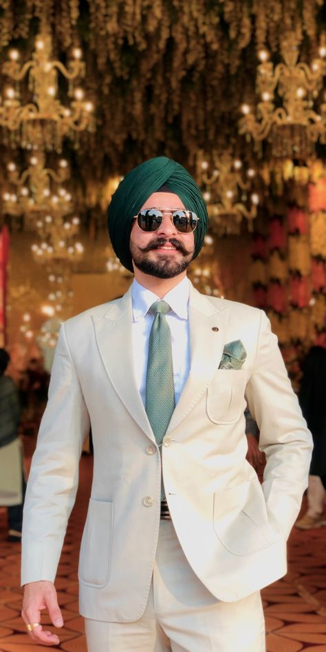 Coat Paint For Men Wedding Indian, Coat Paint For Men Wedding, Sardar Coat Pent, Punjabi Coat Pant With Turban, Coat Pant With Turban For Men, Coat Pent Men Suits With Turban, Pant Coat For Men Wedding Sardar, Coat Pant With Turban, Pent Coat Men Suits For Wedding