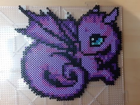 Lana's purple dragon. Perler Bead Patterns Dragon, Purple Perler Bead Patterns, Dragon Perler Bead Patterns, Perler Bead Dragon, Dragon Perler Beads, Perler Dragon, Melted Bead Crafts, Melt Beads Patterns, Perler Creations