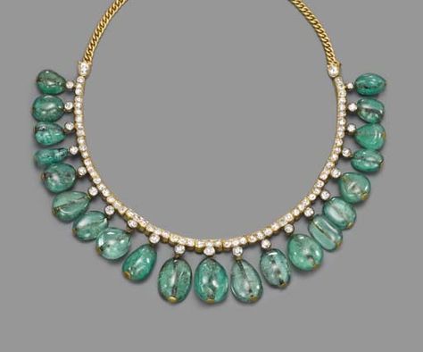 AN ANTIQUE EMERALD AND DIAMOND FRINGE NECKLACE  Composed of twenty graduated drilled emerald beads to an old-cut diamond collet surmount and line necklace with curb-link backsection, late 19th century, 38.0 cm. long Pearl Necklace Designs, Beaded Necklace Designs, Antique Jewelry Indian, Large Image, Gold Jewellery Design Necklaces, Fringe Necklace, Jewelry Design Earrings, Gold Necklace Designs, Ruby Jewelry