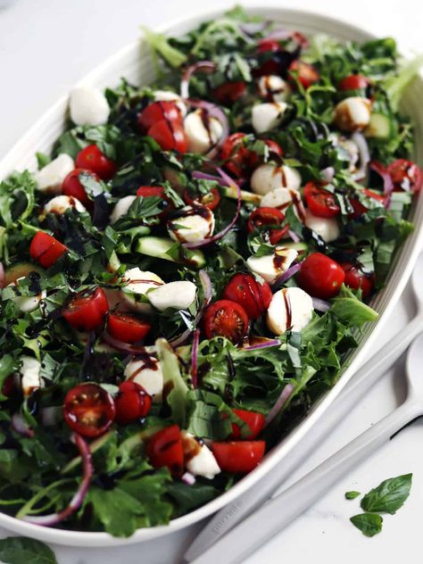 Caprese Chopped Salad - One Happy Dish Salad Recipes With Mozzarella Balls, Arugula Caprese Salad, Cherry Tomato Salad Recipes, Recipe With Lettuce, Mozzarella Balls Recipe, Tomatoes And Mozzarella, Cherry Tomato Salad, Caprese Salad Recipe, Mozzarella Recipes