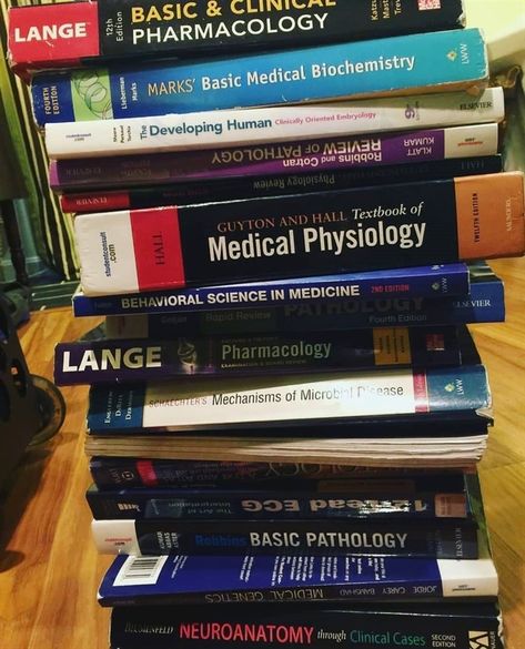 Med School Study, Nursing Motivation, Nursing School Motivation, Medical School Life, Medical Books, Medical Student Motivation, Med School Motivation, Nursing Books, Job Hiring